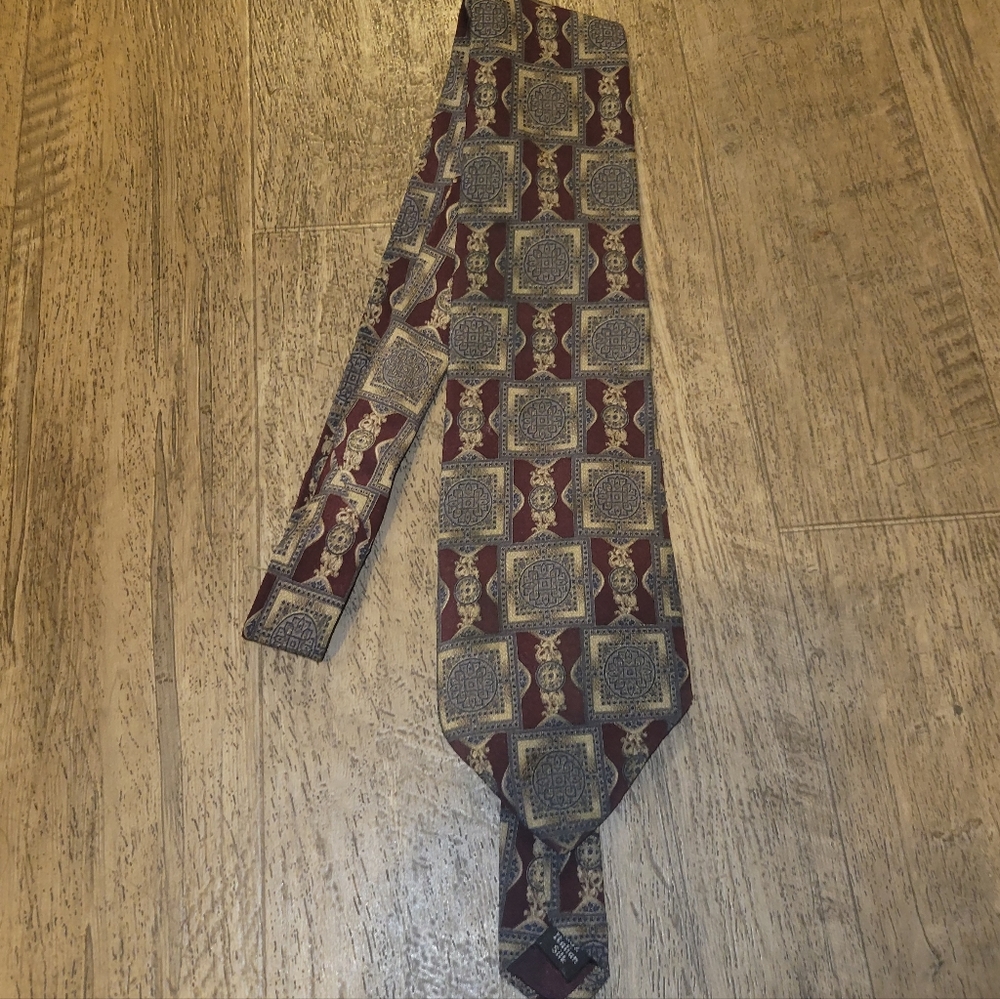 Henry Grethel Vintage  Men's Tie 100% Italian Silk